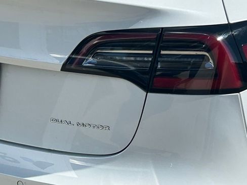 Used 2021 Tesla Model 3 Long Range image 5