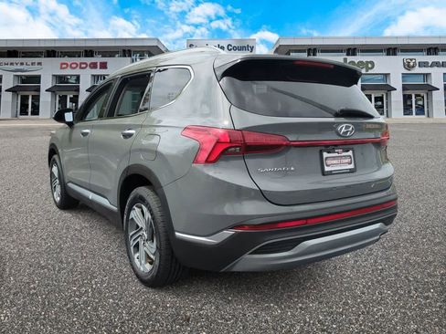 Used 2021 Hyundai Santa Fe SEL w/ Convenience Package image 6