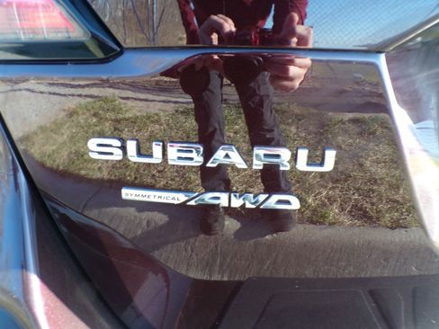 Used 2024 Subaru Outback Touring AWD/4WD image 4