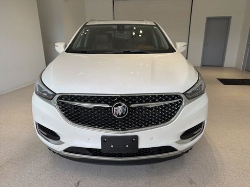 Used 2019 Buick Enclave Avenir w/ Avenir Technology Package AWD/4WD image 2