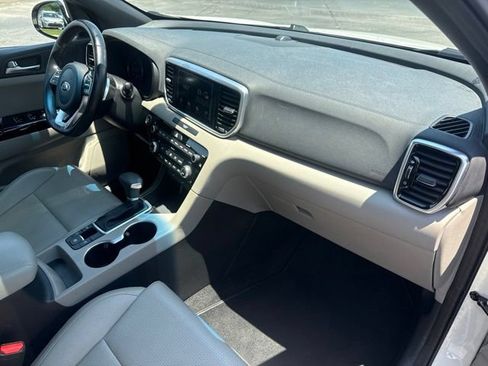 Used 2020 Kia Sportage S w/ Option Group 020 FWD image 15