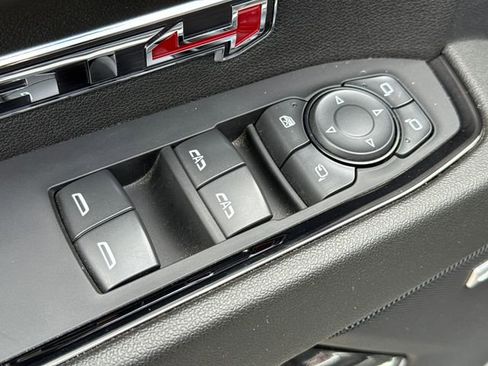 Used 2024 GMC Sierra 1500 AT4 w/ Technology Package image 20