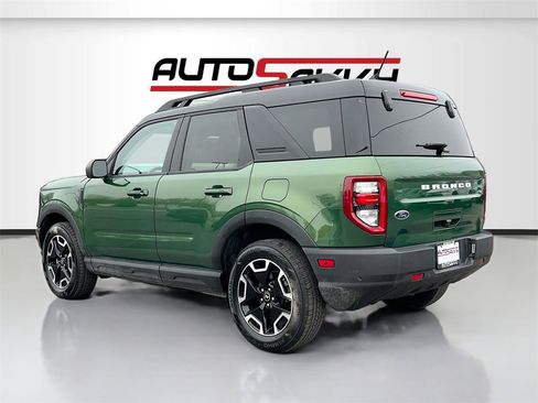 Used 2023 Ford Bronco Sport Outer Banks w/ Tech Package image 5
