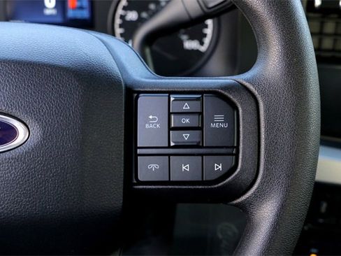 Used 2024 Ford F250 XLT w/ FX4 Off-Road Package image 13