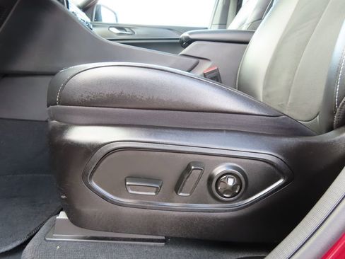 Certified 2024 Jeep Grand Cherokee Altitude image 7