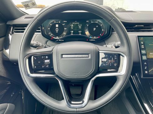 Certified 2025 Land Rover Range Rover Sport AWD/4WD image 21