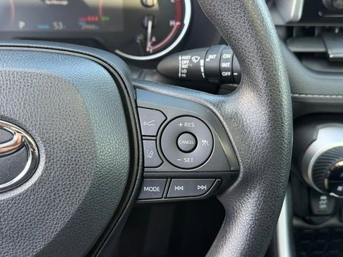 Used 2024 Toyota RAV4 XLE w/ Convenience Package image 21