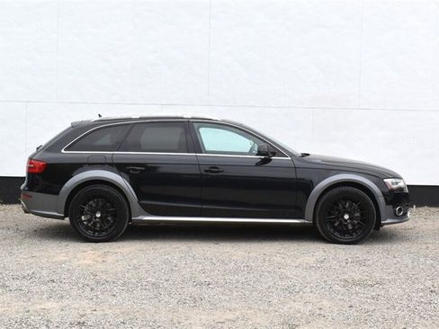 Used 2016 Audi A4 Premium Plus w/ Technology Package AWD/4WD image 9