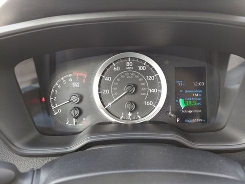 Used 2020 Toyota Corolla LE image 22
