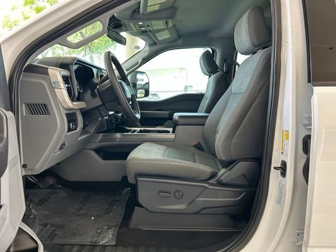 Used 2025 Ford F350 XLT w/ 360-Degree Camera Package AWD/4WD image 5