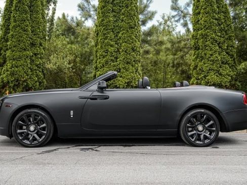 Used 2016 Rolls-Royce Dawn RWD image 16