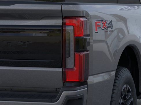 New 2026 Ford F250 Platinum AWD/4WD image 21