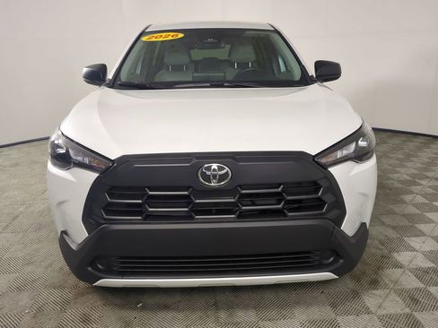 Used 2026 Toyota Corolla Cross L image 3