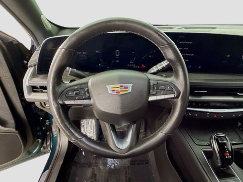 Used 2024 Cadillac XT4 Sport AWD/4WD image 13