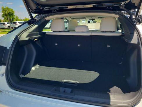 New 2026 Nissan Leaf Platinum+ FWD image 6