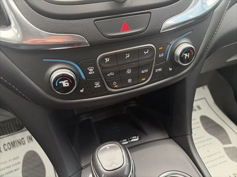 Used 2019 Chevrolet Equinox Premier AWD/4WD image 15