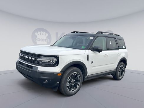 New 2025 Ford Bronco Sport Outer Banks w/ Outer Banks Tech Package+ image 1