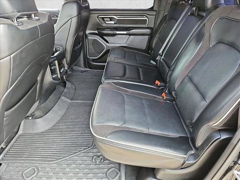 Used 2023 RAM 1500 Laramie AWD/4WD image 18