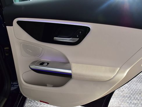 Certified 2022 Mercedes-Benz C 300 4MATIC Sedan image 34