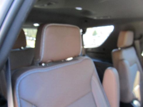 Used 2023 Chevrolet Tahoe High Country image 36