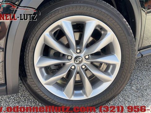 Used 2019 INFINITI QX50 Essential w/ Proassist Package FWD image 2