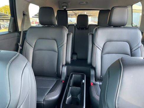 New 2026 Nissan Pathfinder SL w/ SL Premium Package AWD/4WD image 28