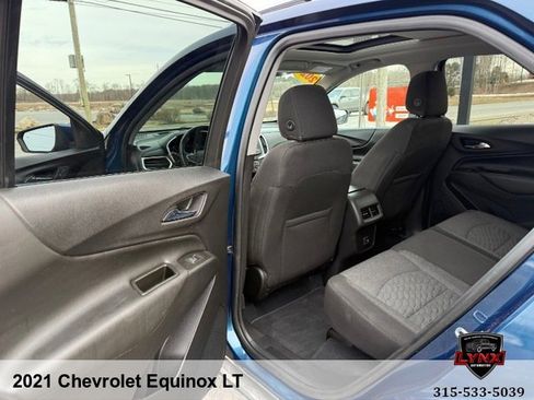 Used 2021 Chevrolet Equinox LT image 35