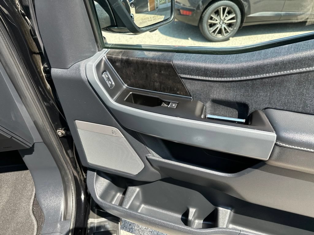 Used 2022 Ford F150 Lariat AWD/4WD image 14