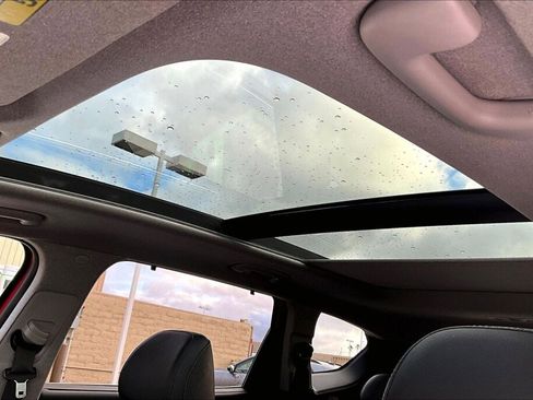 Used 2020 Hyundai Santa Fe Limited image 12