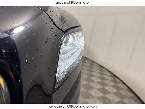 Certified 2022 Lincoln Nautilus Reserve w/ Equipment Group 201A image 14