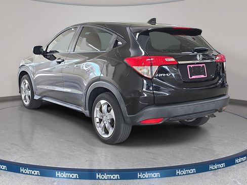 Used 2022 Honda HR-V LX image 9