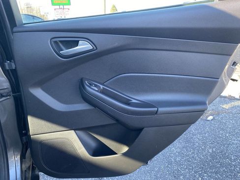 Used 2014 Ford Focus SE image 19