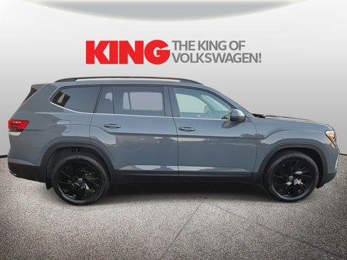 New 2026 Volkswagen Atlas SE image 8