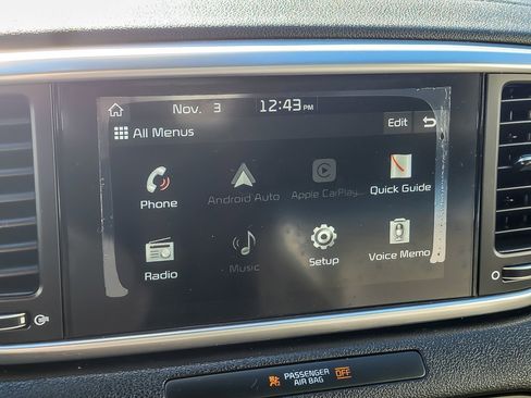 Used 2020 Kia Sportage S w/ S Sunroof Package image 13