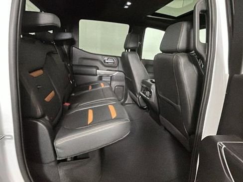 Used 2022 GMC Sierra 1500 AT4 w/ AT4 Premium Package AWD/4WD image 29