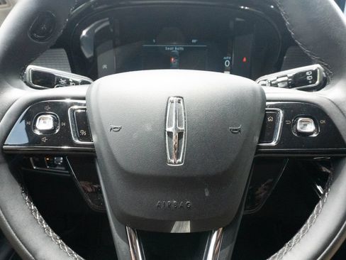 Used 2023 Lincoln Corsair FWD w/ Equipment Group 101A image 20
