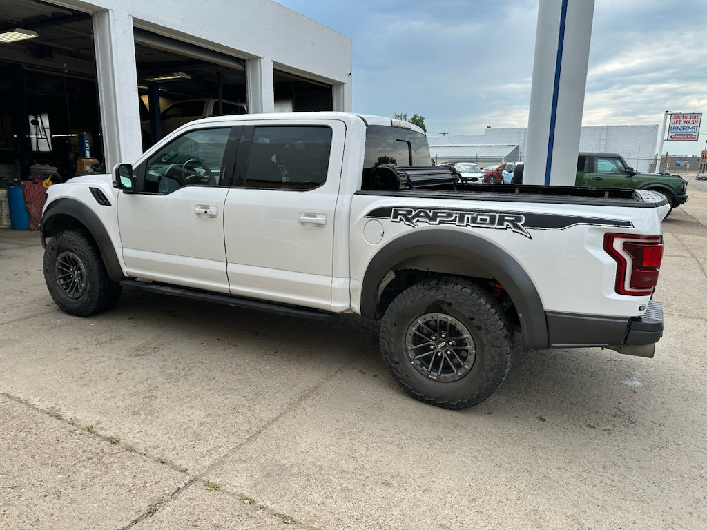 Used 2020 Ford F150 Raptor w/ Equipment Group 802A Luxury AWD/4WD image 2