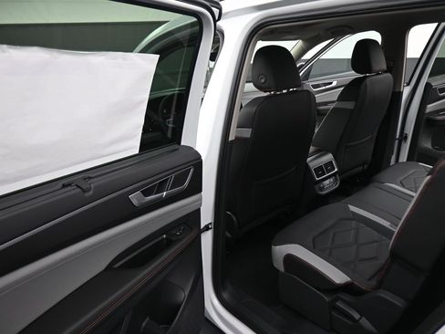 New 2026 Volkswagen Atlas Peak Edition AWD/4WD image 40