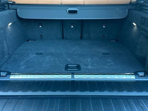 Used 2026 BMW X5 xDrive50e image 16