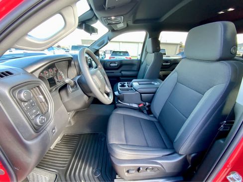 New 2026 Chevrolet Silverado 1500 Custom Trail Boss w/ LPO, Dark Essentials Package image 29