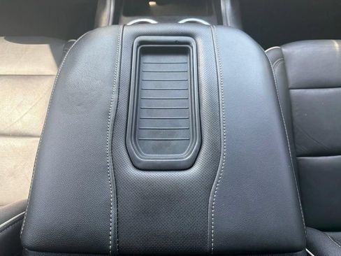 Used 2021 GMC Yukon SLT AWD/4WD image 46