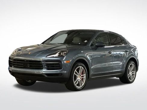Used 2020 Porsche Cayenne S image 9