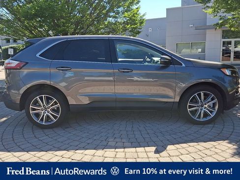 Used 2024 Ford Edge Titanium AWD/4WD image 9
