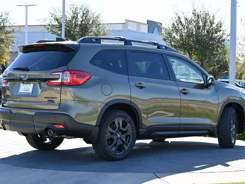 New 2025 Subaru Ascent Bronze Edition image 3