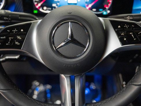 Certified 2026 Mercedes-Benz CLA 250 4MATIC image 21