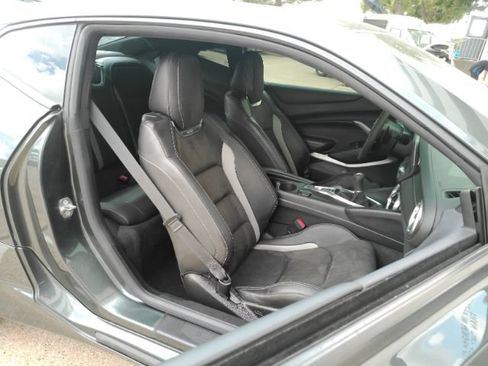 Used 2018 Chevrolet Camaro SS RWD image 18