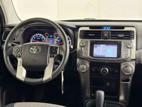 Used 2018 Toyota 4Runner SR5 image 26