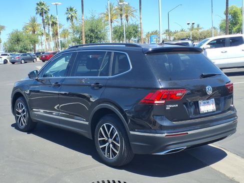 Used 2021 Volkswagen Tiguan SE FWD image 6