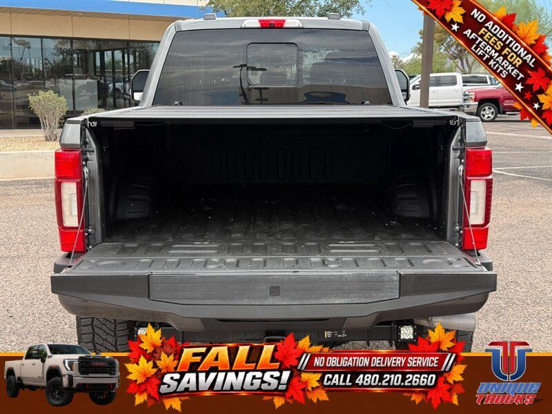 Used 2020 Ford F350 Lariat AWD/4WD image 9