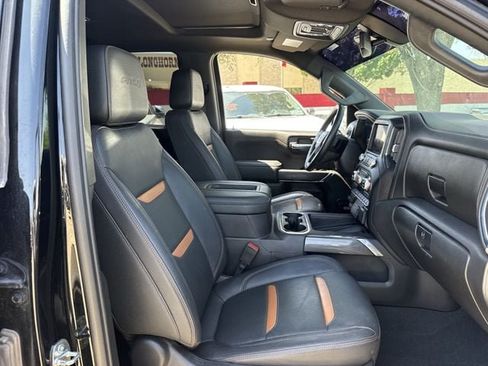 Used 2022 GMC Sierra 1500 AT4 w/ AT4 Preferred Package AWD/4WD image 34
